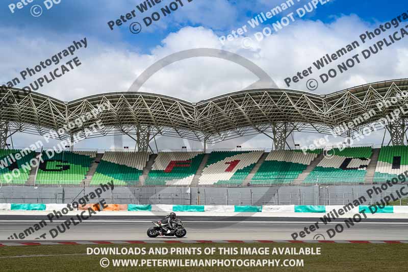 Sepang;event digital images;motorbikes;no limits;peter wileman photography;trackday;trackday digital images